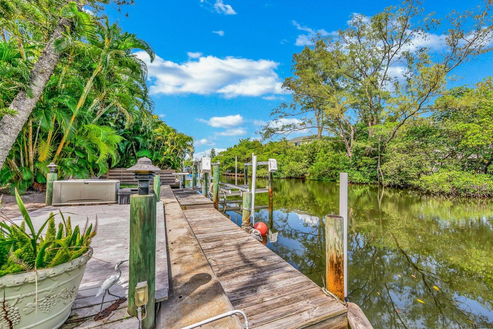 The Fish House Villa Anna Maria Exterior photo