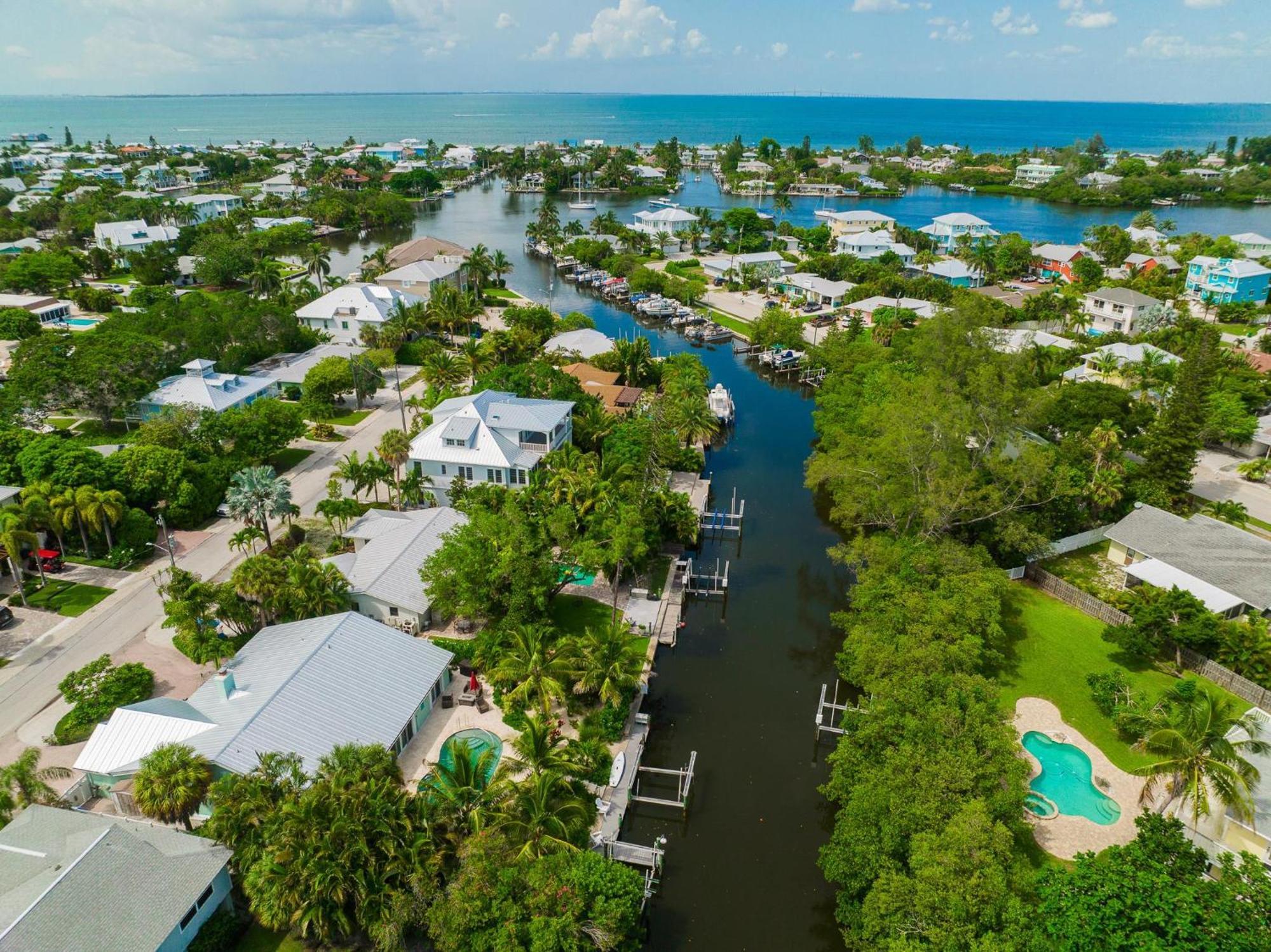 The Fish House Villa Anna Maria Exterior photo